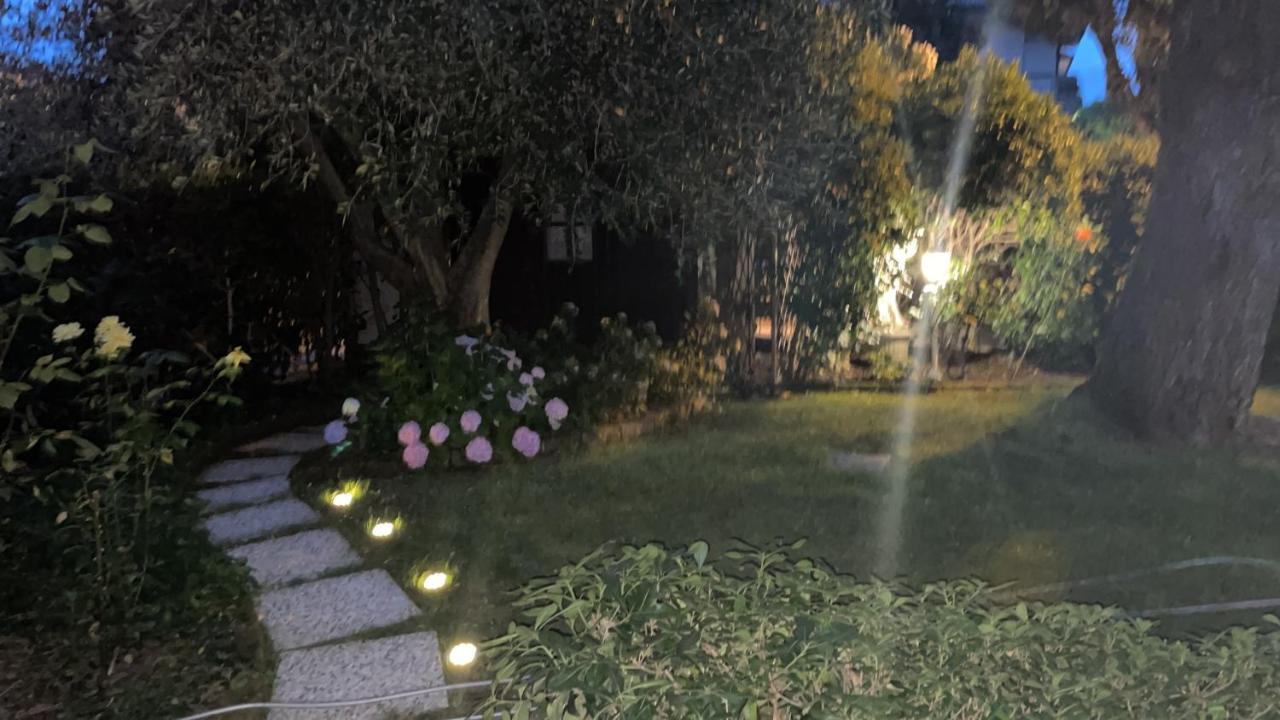 B&B Happy Days Breakfast Sirmione Exteriér fotografie