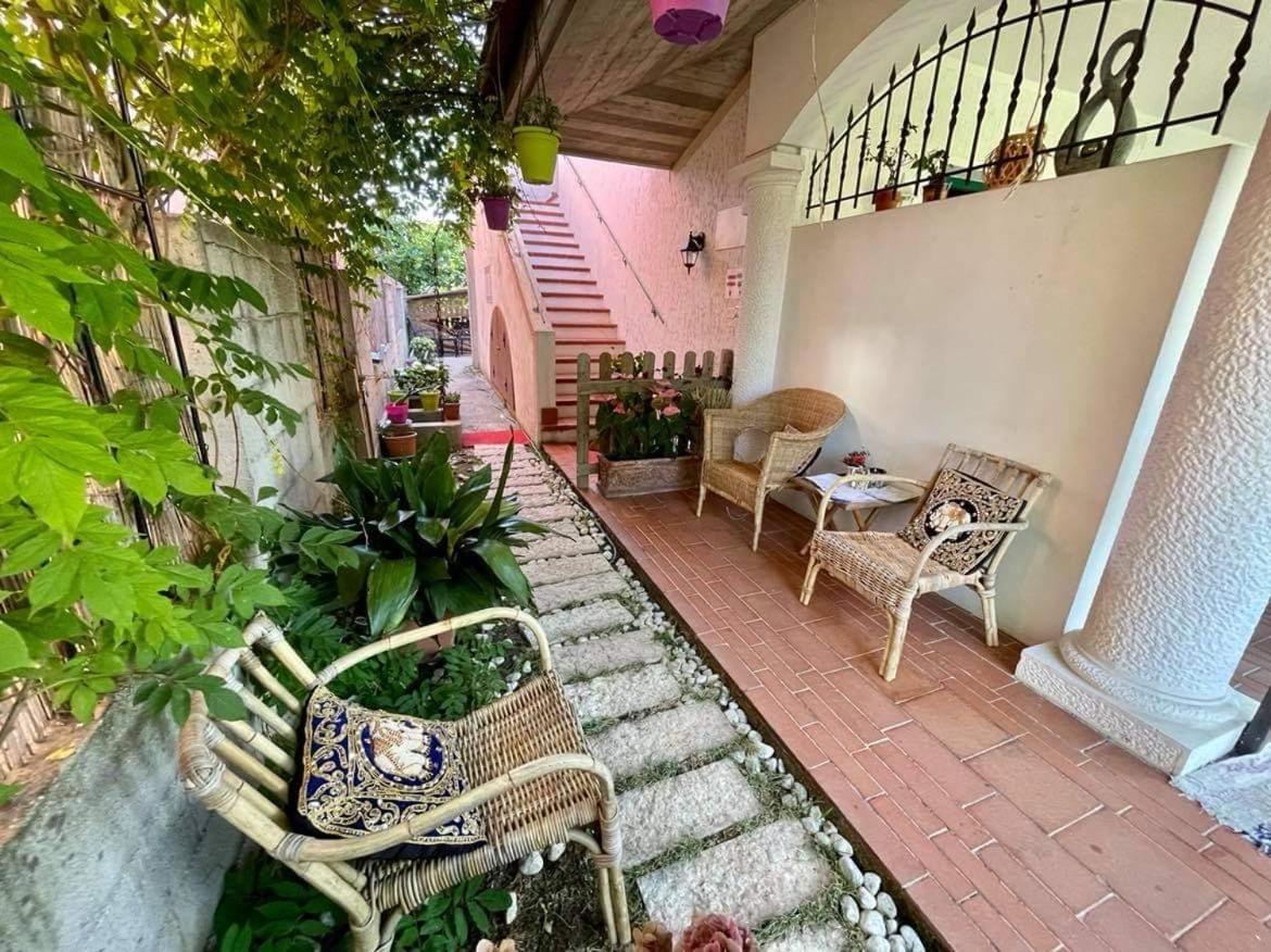 B&B Happy Days Breakfast Sirmione Exteriér fotografie