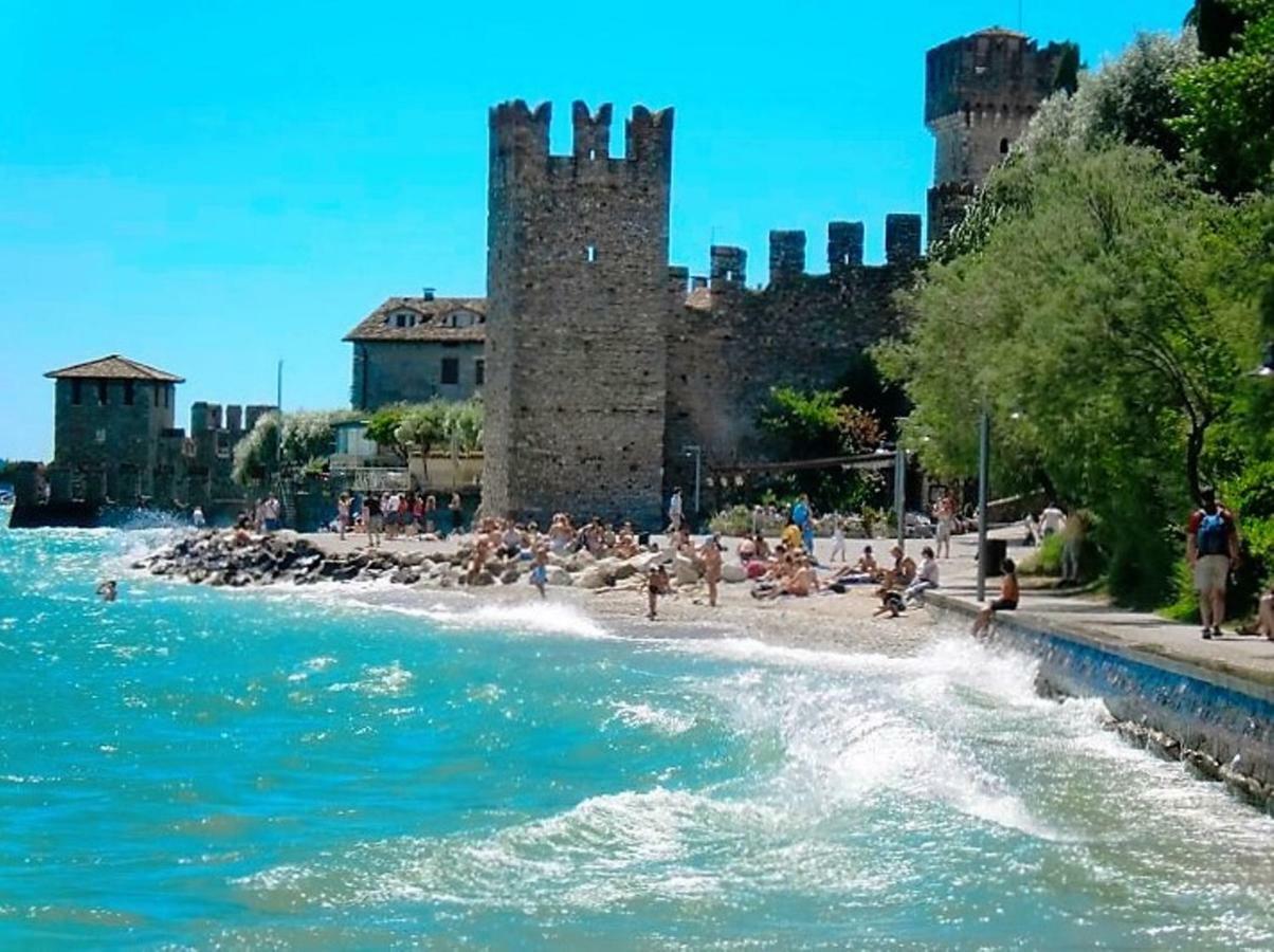 B&B Happy Days Breakfast Sirmione Exteriér fotografie